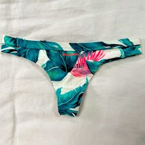 Billabong Isla Bottom Size Small